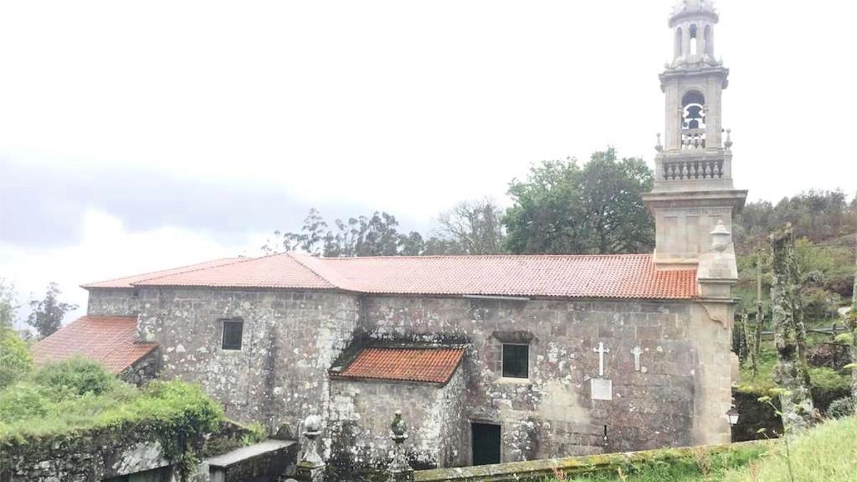 Iglesia de Augasantas, en cuyo exterior fue hallado el cuerpo sin vida