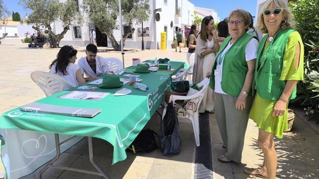 La concienciación sobre el melanoma llega a Formentera | P.M.V.