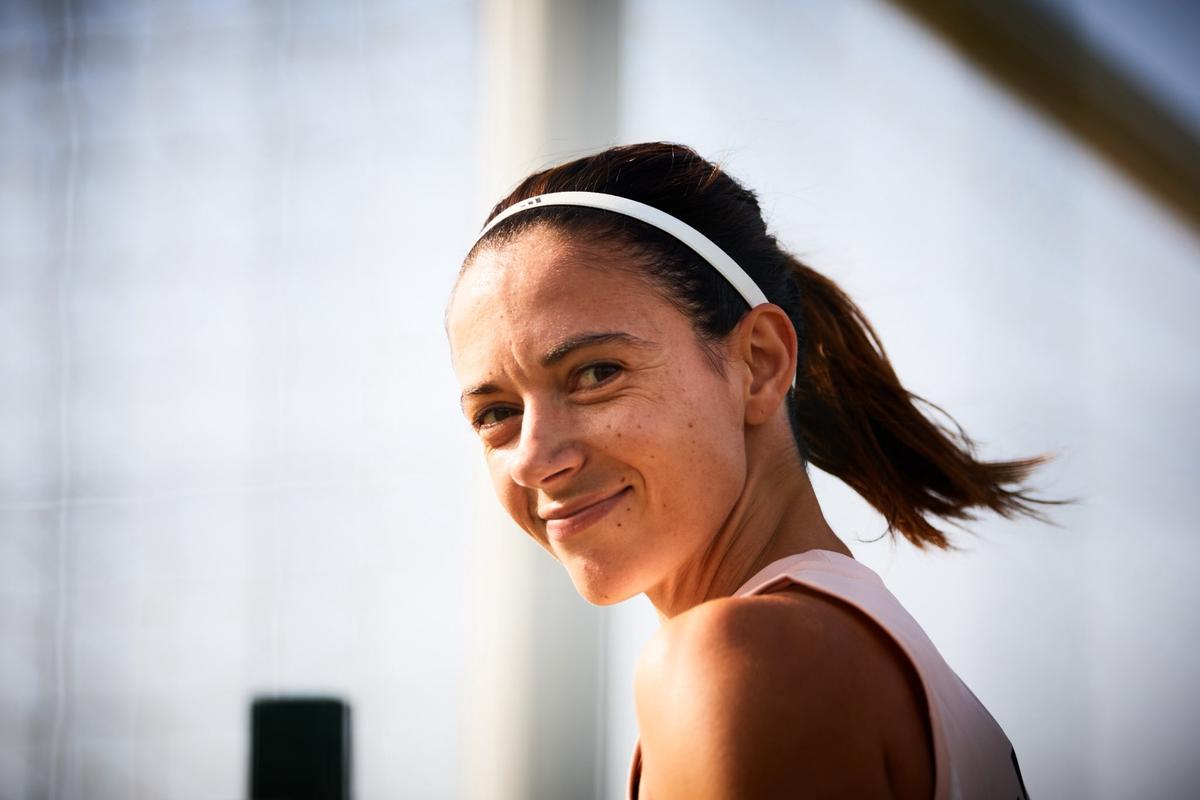 Aitana Bonmatí durante un entrenamiento con la selección Aitana Bonmatí durante un entrenamiento con la selección