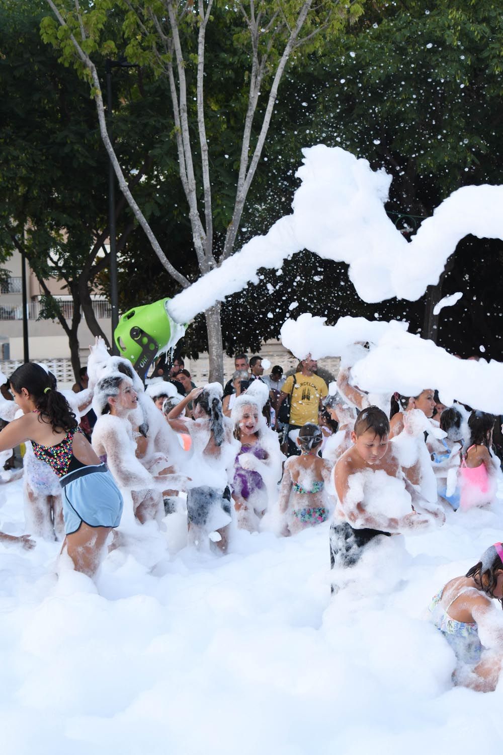 Fiesta de la espuma en Ibiza