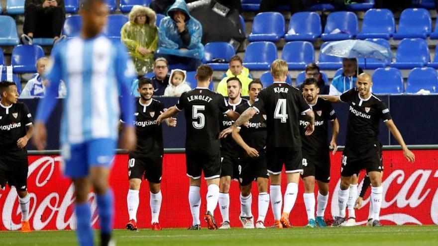 El Sevilla gana como quiere a un Málaga sin recursos y casi en Segunda