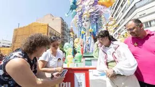 Las Hogueras también se "señan": la Fiesta se abre a la lengua de signos