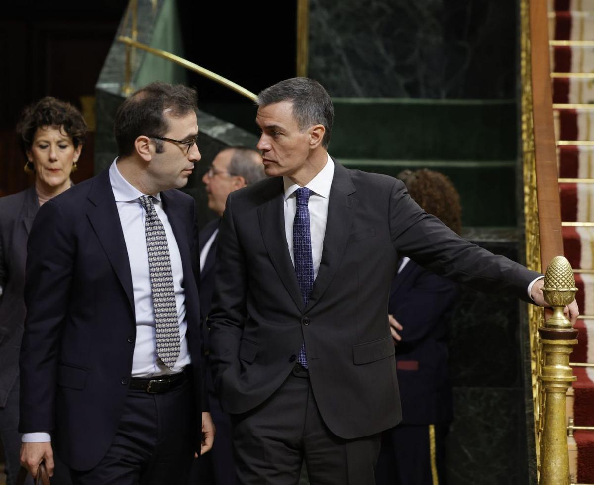 El Govern salva el decret sobre els aranzels amb pactes amb Junts i ERC El Govern salva el decret sobre els aranzels amb pactes amb Junts i ERC