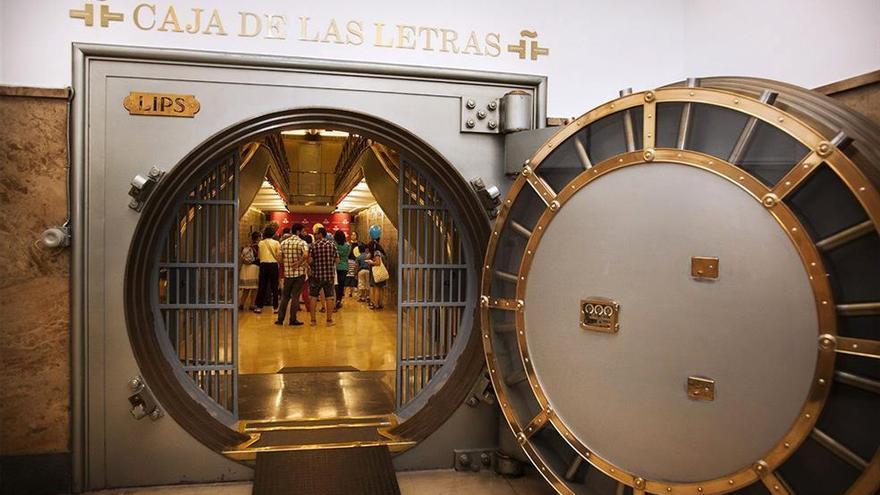 La Caja de las Letras se abre por primera vez al público en internet -  Diario Córdoba