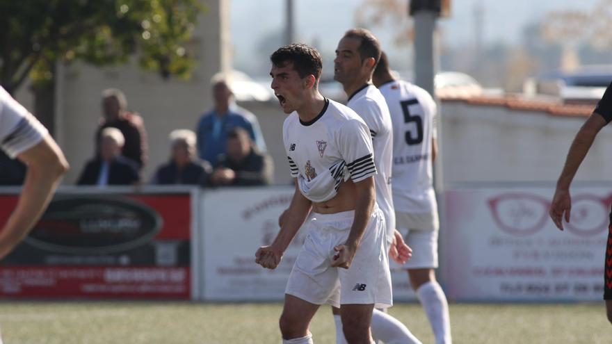 El Don Benito encaja en Calamonte su primera derrota y el Coria se acerca tras ganar al Dioce