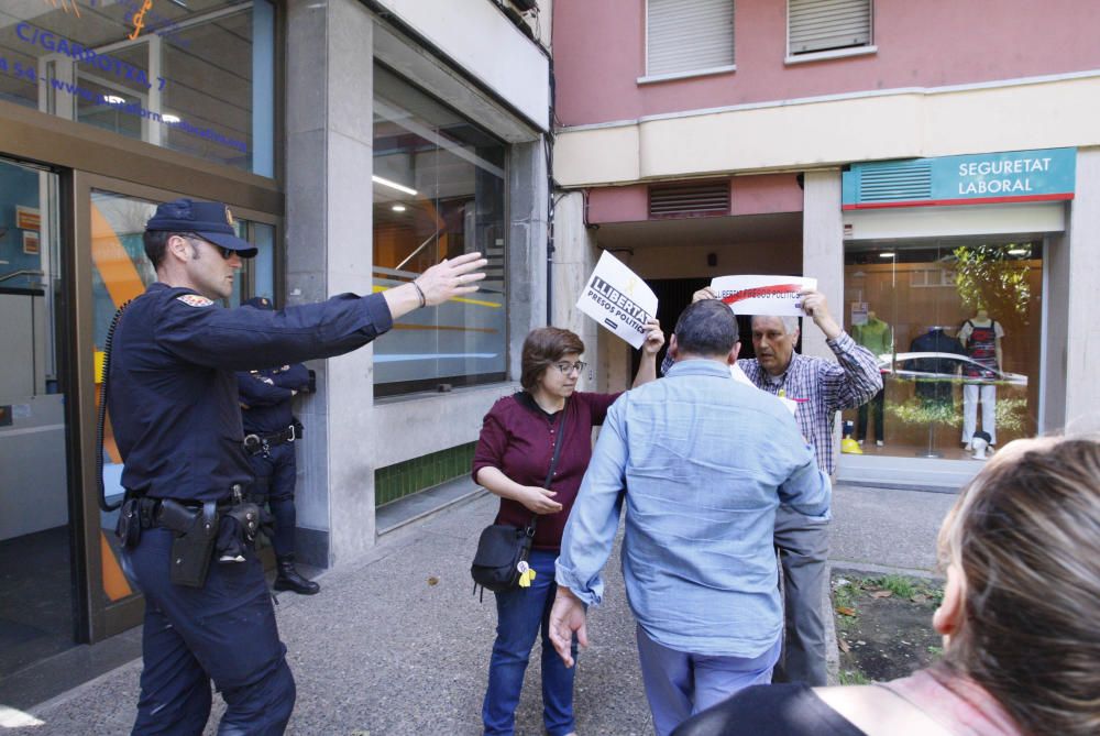 Registre policial a la Fundació Plataforma Educativa de Girona