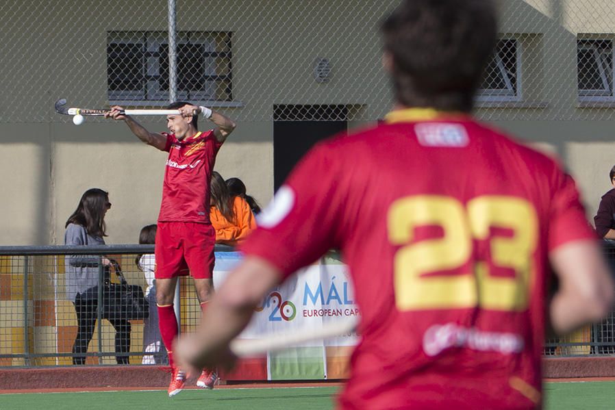 La selección española se impone al combinado galo en un amistoso disputado en Benalmádena