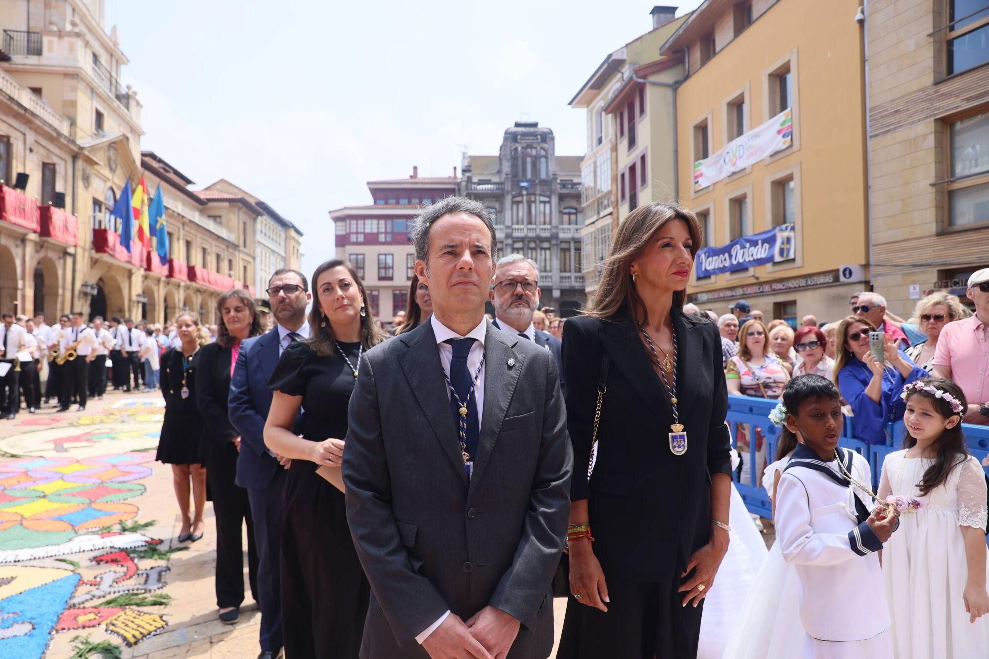Así fue la misa del Corpus Christi en la catedral de Oviedo.