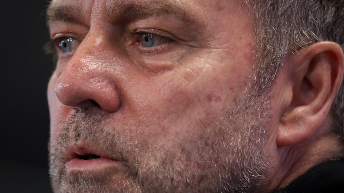 La reflexión de Flick sobre la situación de Araújo: "Algún día hablaré de ello"