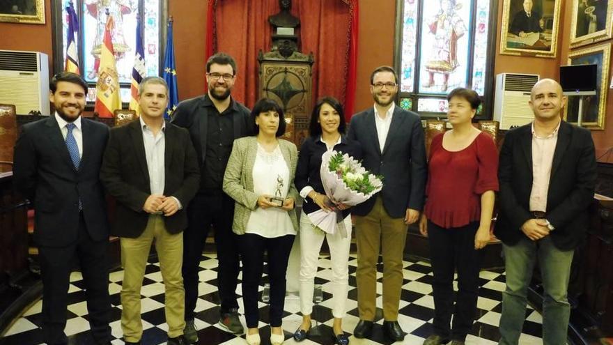 Cort rinde homenaje a Brigitte Yagüe