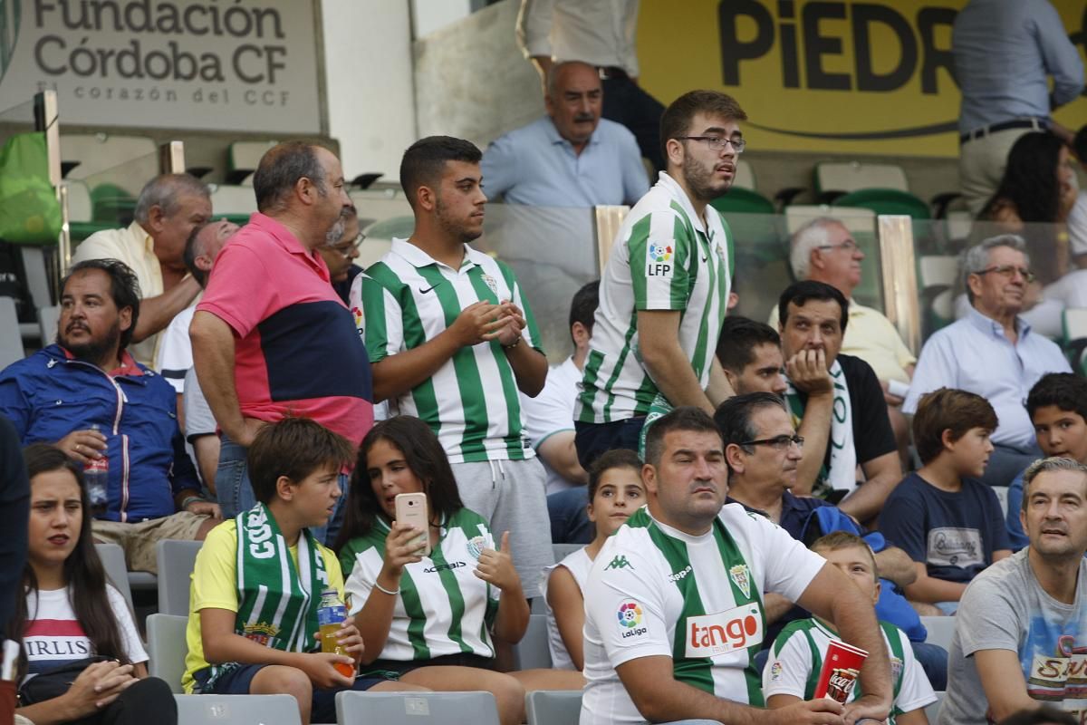 La afición cordobesista en el partido contra el Alarcón