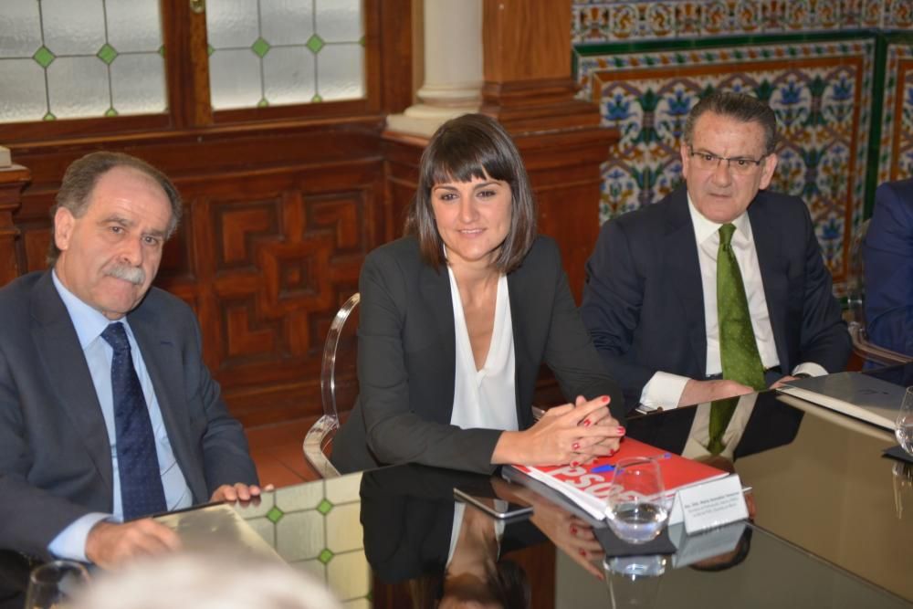 Conferencia de María González Veracruz en el Foro Nueva Murcia