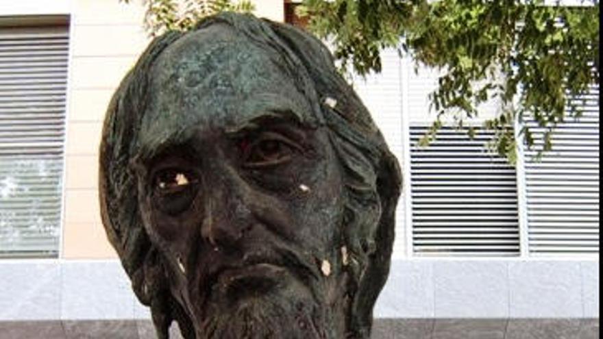 Busto de Moisés de León en Guadalajara