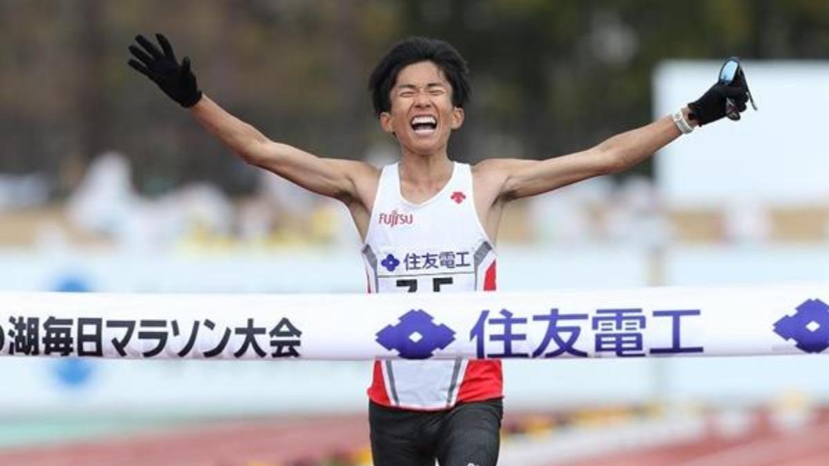 Suzuki pulverizó su marca en el maratón del Lago Biwa