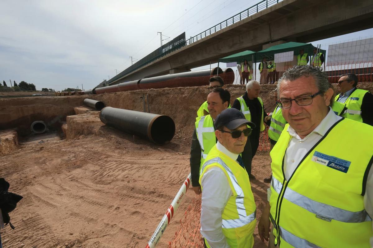 Pérez Llorca visita las obras del postrasvase Júcar-Vinalopó Tramo II