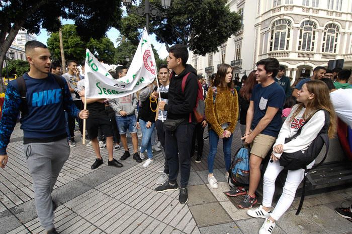 MANIFESTACION ENCONTRA DE LA LOMCE