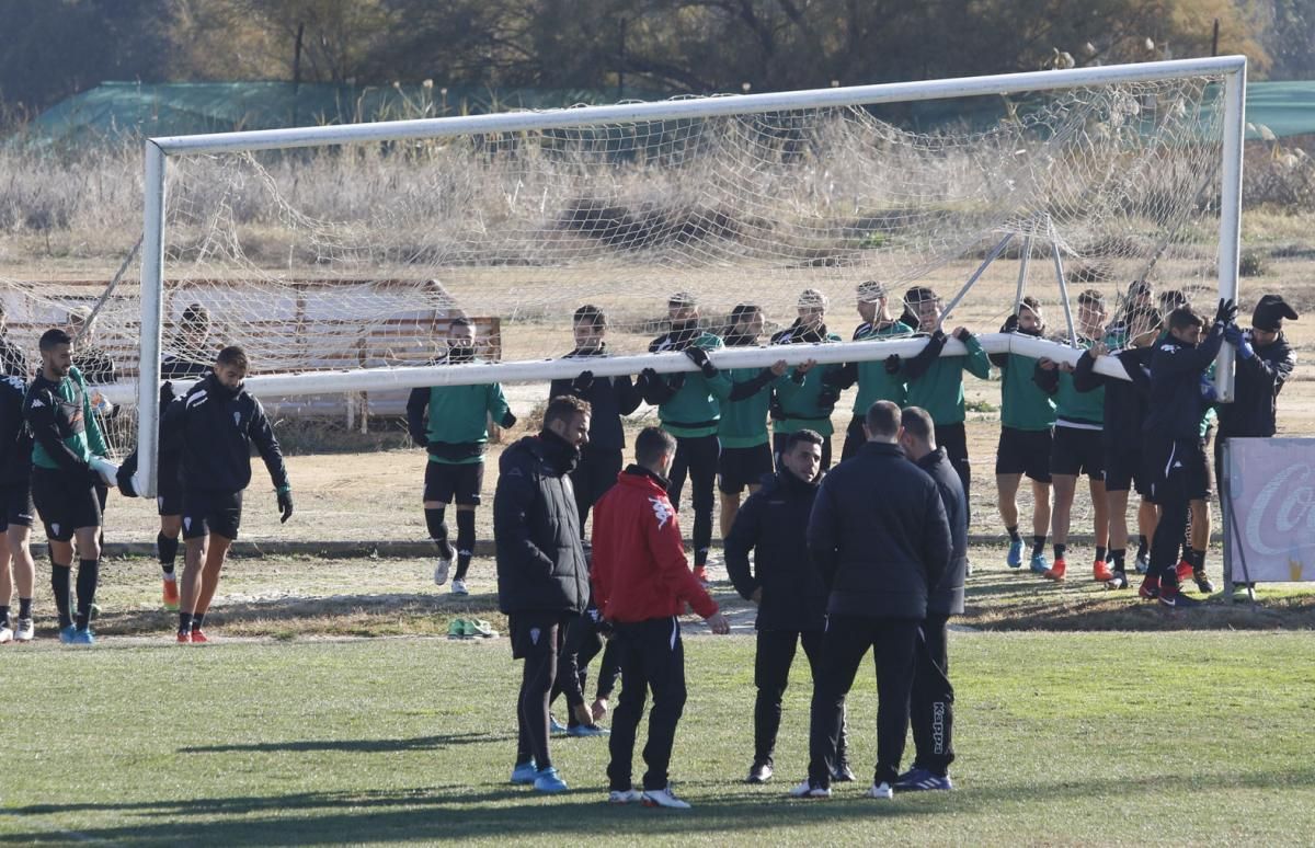 Primer entrenamiento de Jorge Romero tras hacerse cargo del primer equipo del CCF