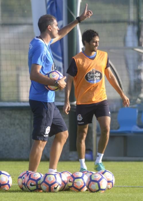 La plantilla deportivista retoma el trabajo esta tarde en Abegondo.