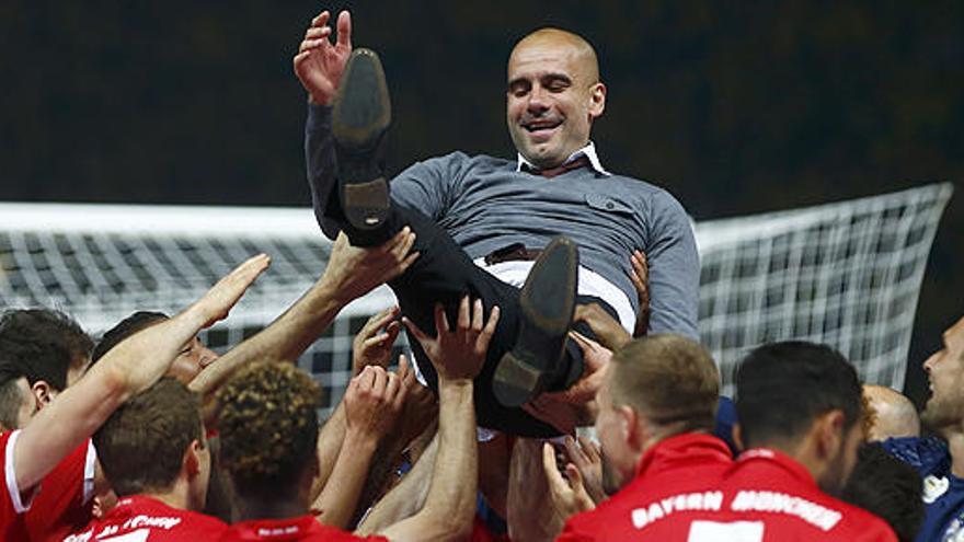 El Bayern conquista la Copa con suspense en el adiós de Guardiola