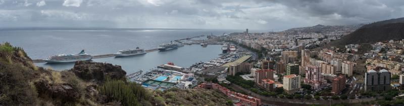 Cinco grandes cruceros coinciden en Tenerife