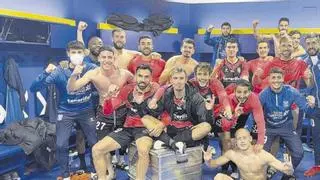 Es falso: El Toralín no es un campo maldito para el CD Tenerife, que busca este sábado un ascenso histórico