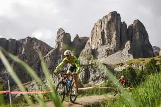 Alexandre Lladó acaba tercer als Dolomites i es torna a postular per liderar la Copa del Món