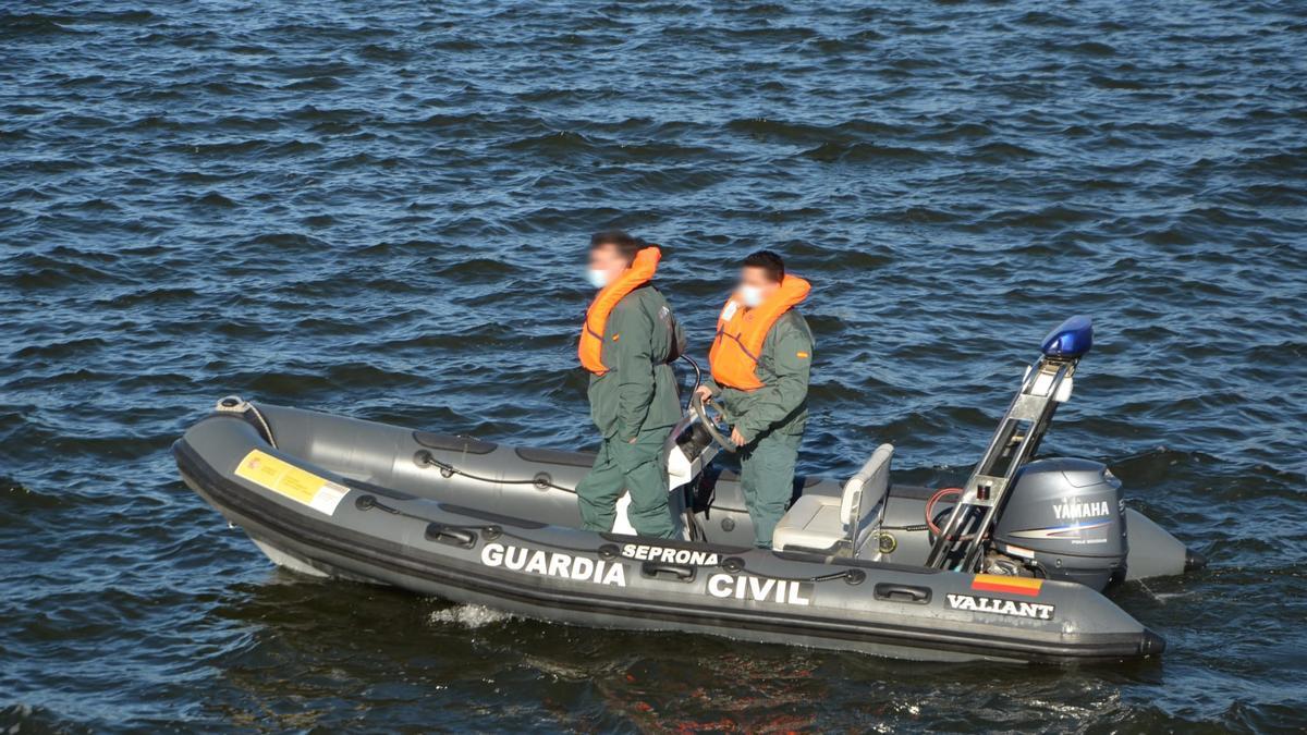 La Guardia Civil busca un cadáver en las inmediaciones del embalse de Ricobayo