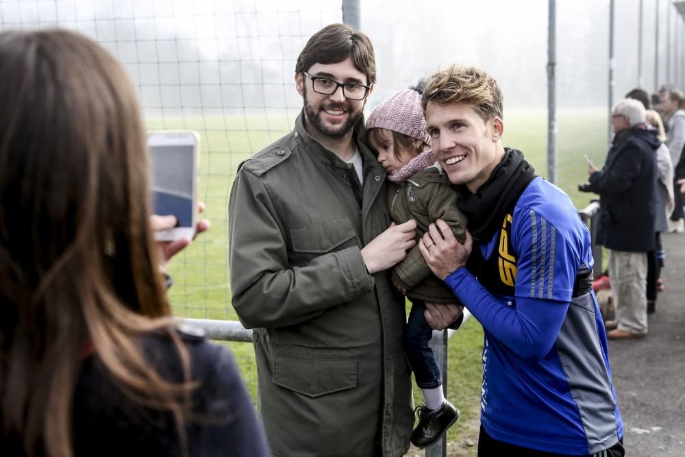 Entrenamiento a puerta abierta del Real Oviedo