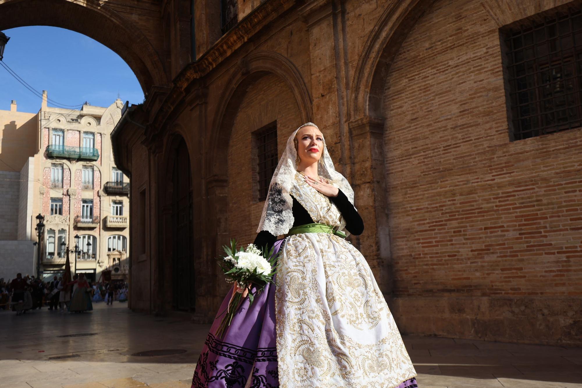 Ofrenda 2023 | Falleras Mayores e Infantiles de comisiones del 17 de Marzo (y II)