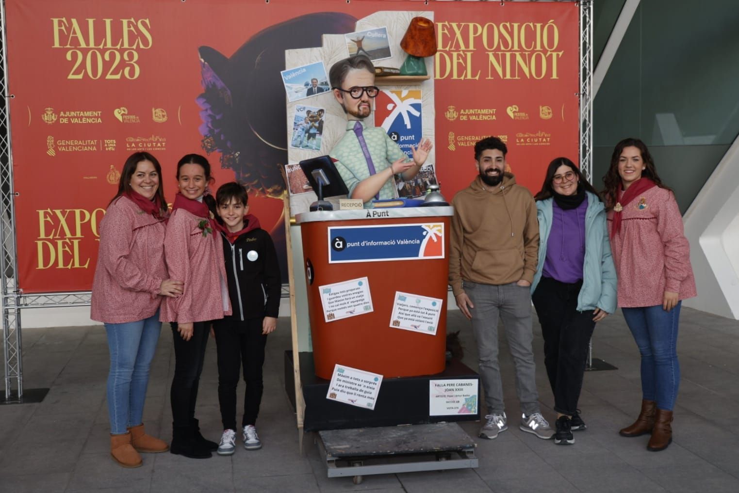 Fallas 2023 | Entrega de Ninots a la Exposición (sesión lunes por la tarde)