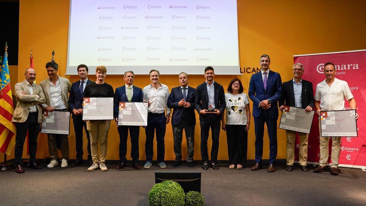 1.425 empresas optan al Premio Pyme del Año de Banco Santander y Cámara de España