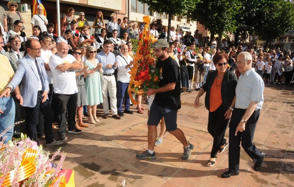 Unes 300 persones participen a l'acte oficial de la Diada a Berga