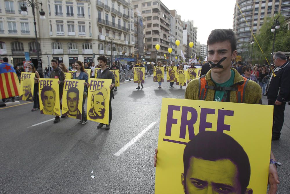 Manifestación del 25 d'Abril en València