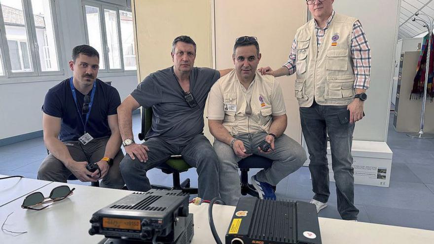 Responsables de la estación instalada en la Subdelegación. | FdV