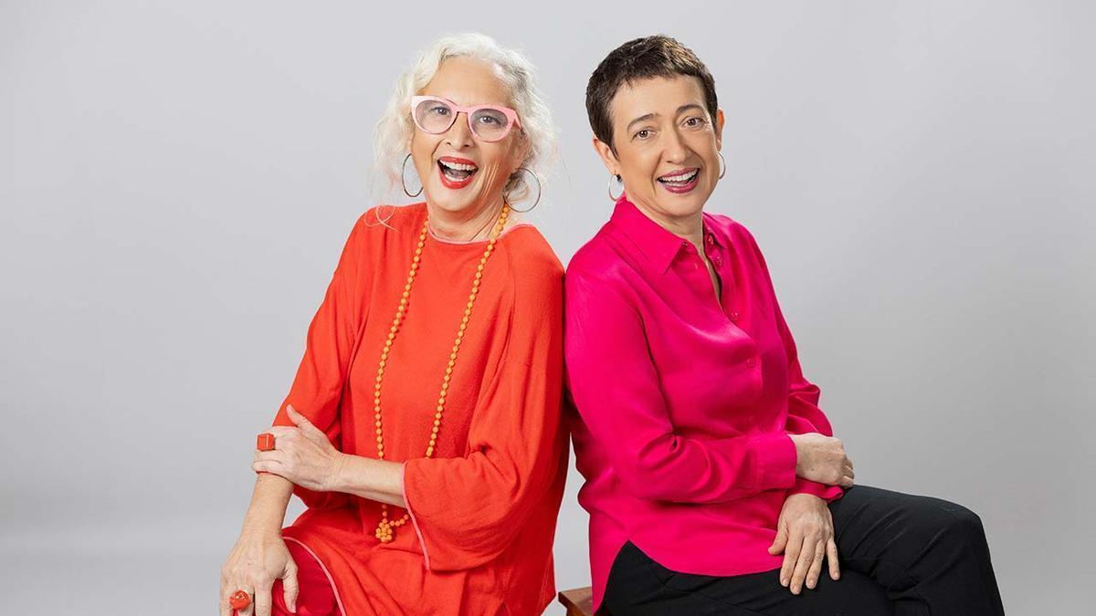 Las periodistas María Guerra y Mariola Cubells.