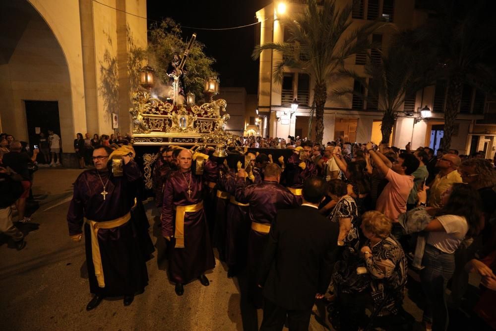 Procesión por el Encuentro Nacional de Cofradías