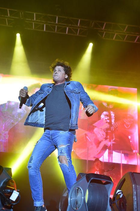 CONCIERTO CARLOS VIVES