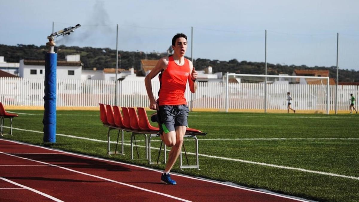 Pol Moya, durante un entrenamiento en la pista