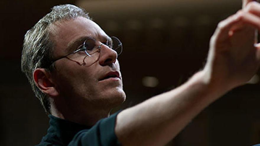 Michael Fassbender es el fundador de Apple en &#039;Steve Jobs&#039;.