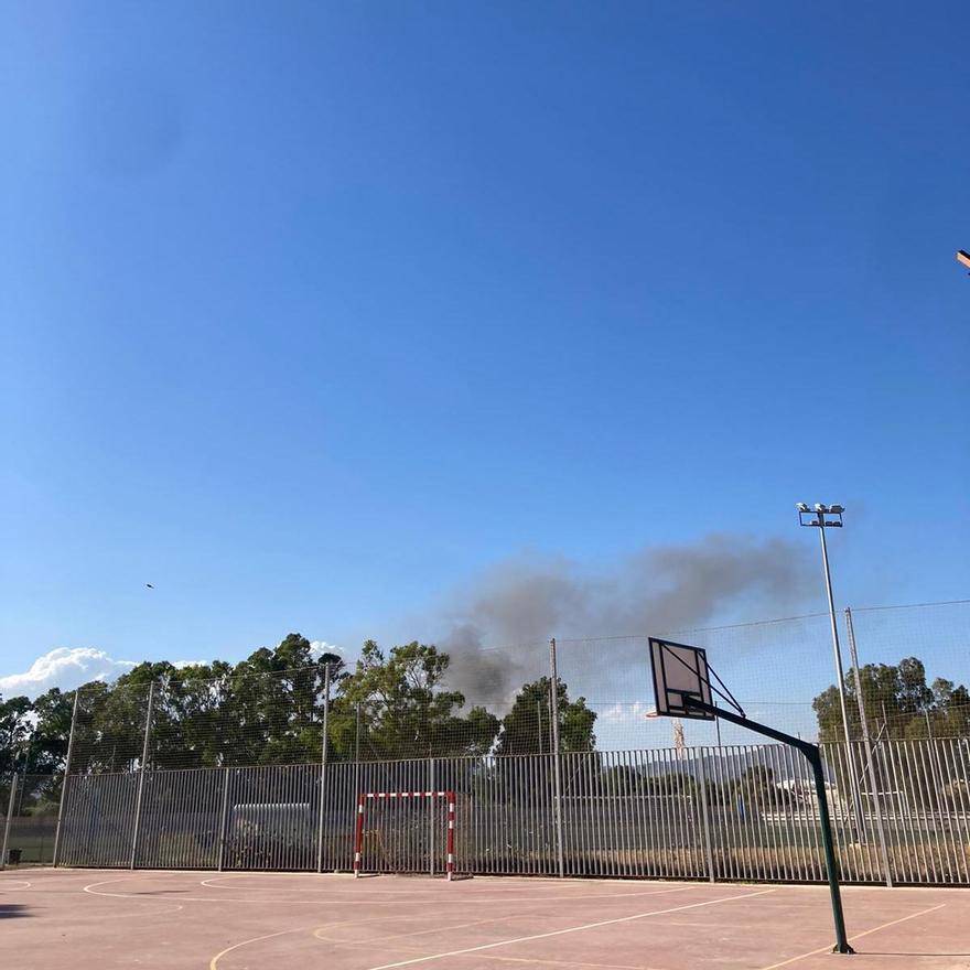 El fuego era visible desde numerosos puntos de Málaga.