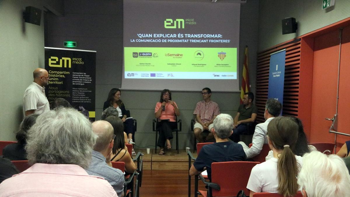 La taula rodona que s'ha organitzat en la presentació del projecte