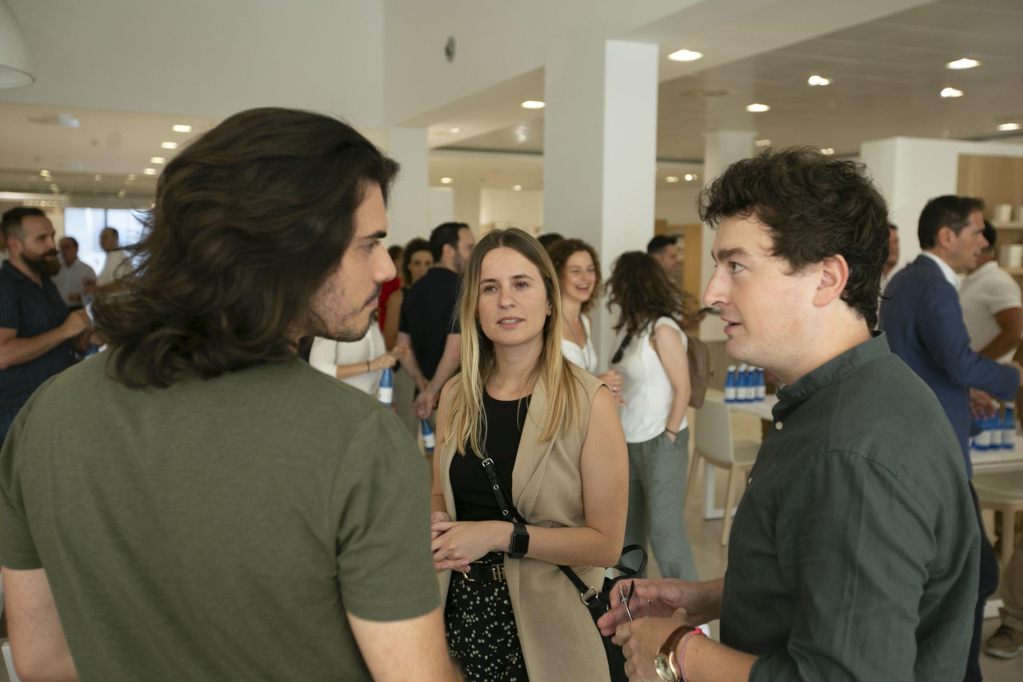Encuentro de jóvenes arquitectos en Porcelanosa