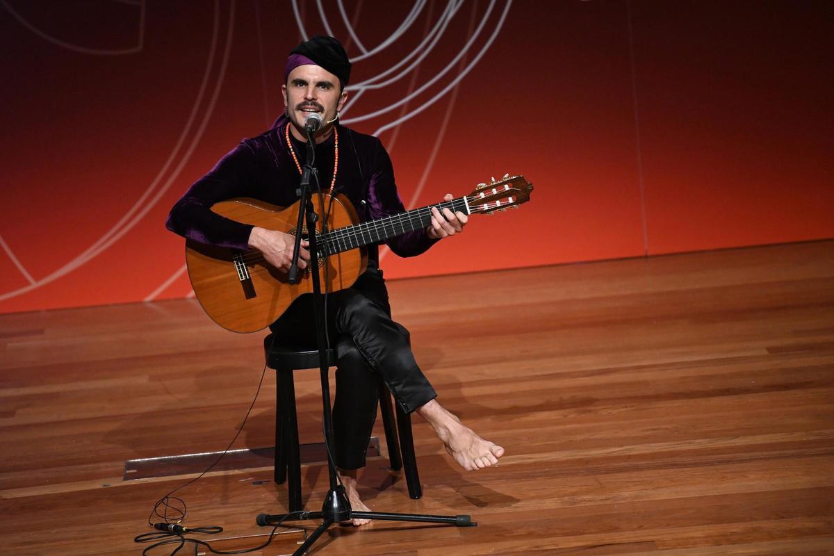Archivo - El cantante Rodrigo Cuevas en una imagen de archivo.