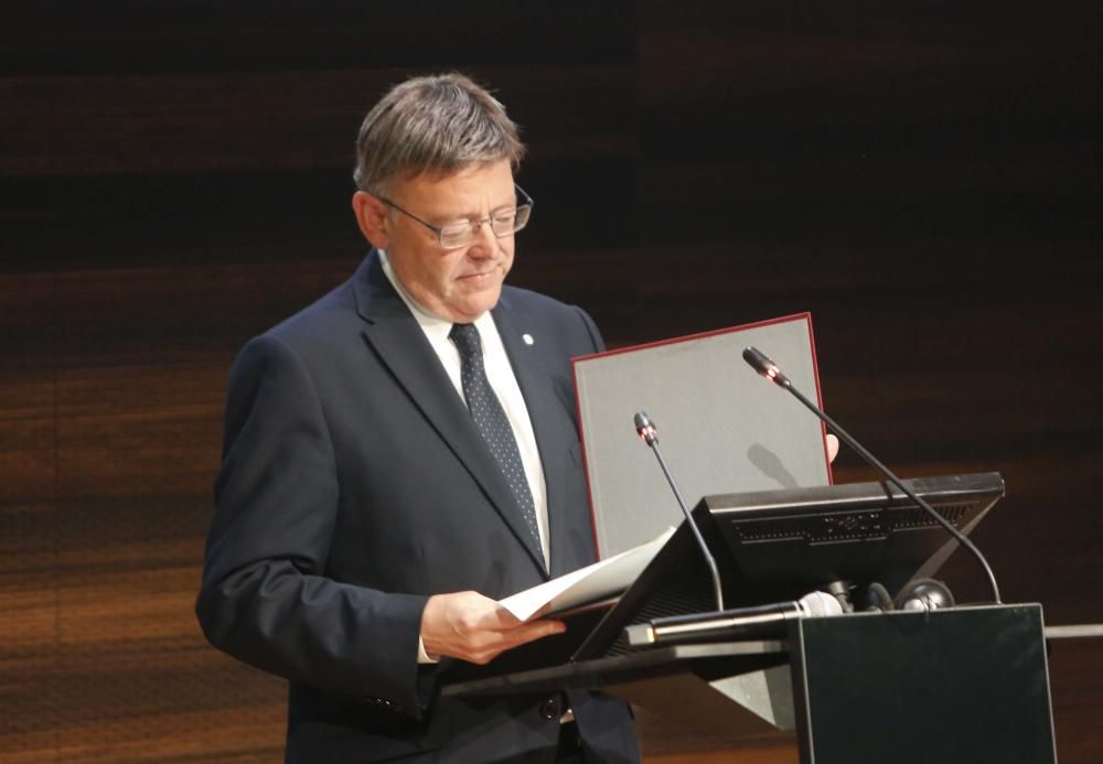 La reina Sofía preside el IV Congreso Internacional de Enfermedades Neurodegeneratiavas en Alicante