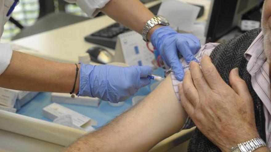 Farmacéuticos gallegos alertan de desabastecimiento de vacunas
