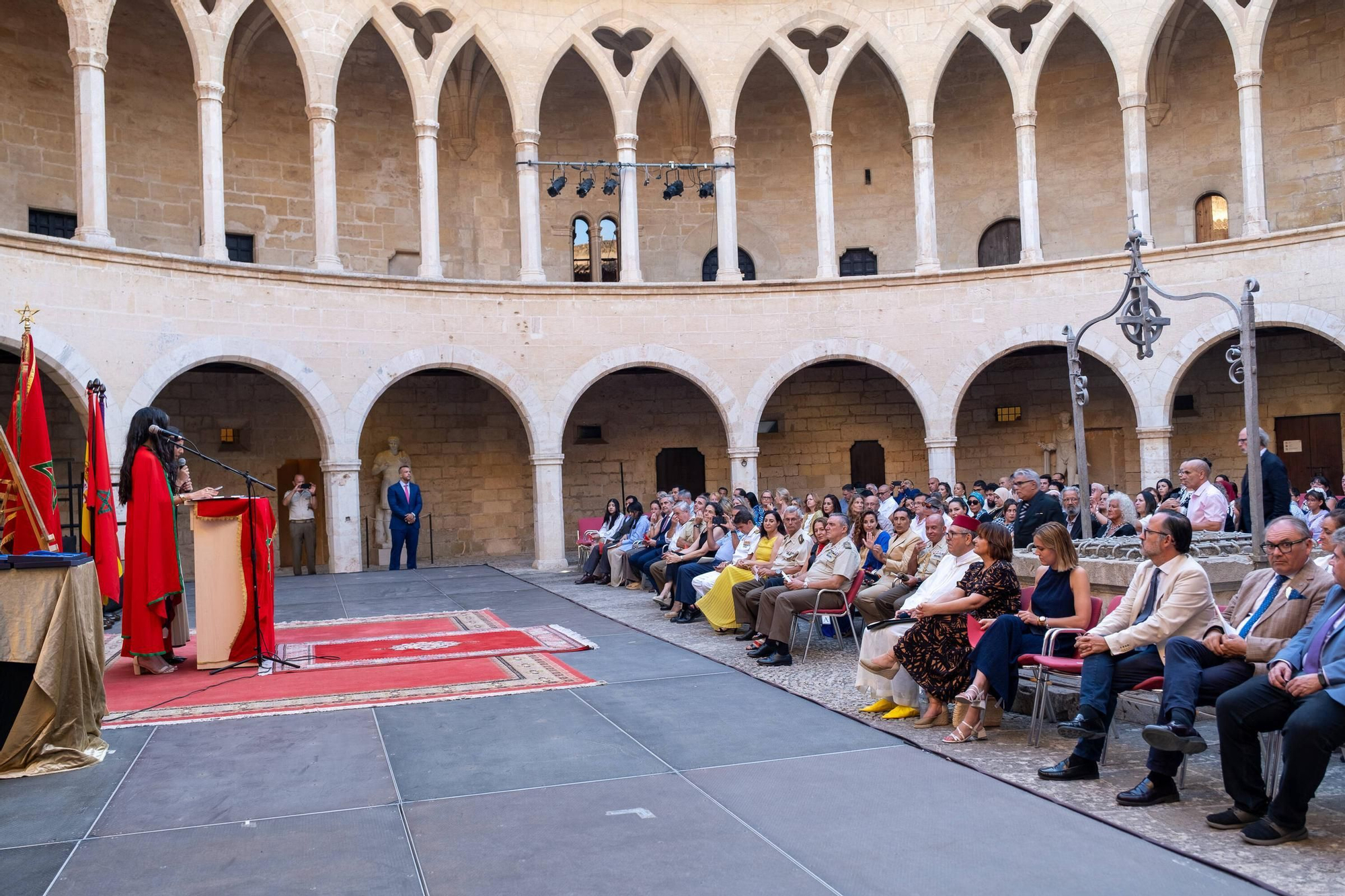 Fiesta del trono de Mohammed VI en el castillo de Bellver