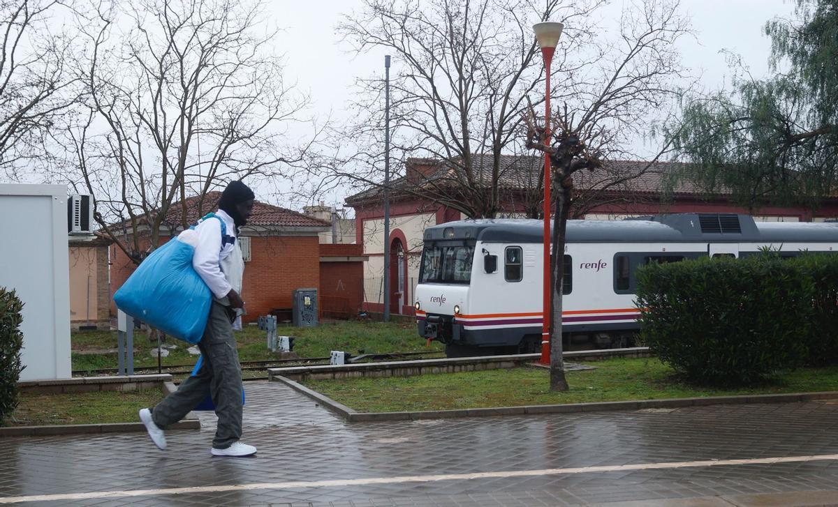 El senegalés Mara llega a Buñol a probar suerte.