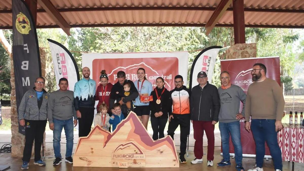 Podio con los primeros clasificados en la V CxM Trail Puig Roig
