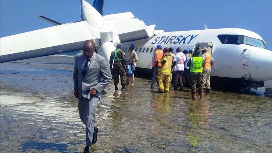 Un avión se estrella en una playa de Somalia sin causar víctimas mortales