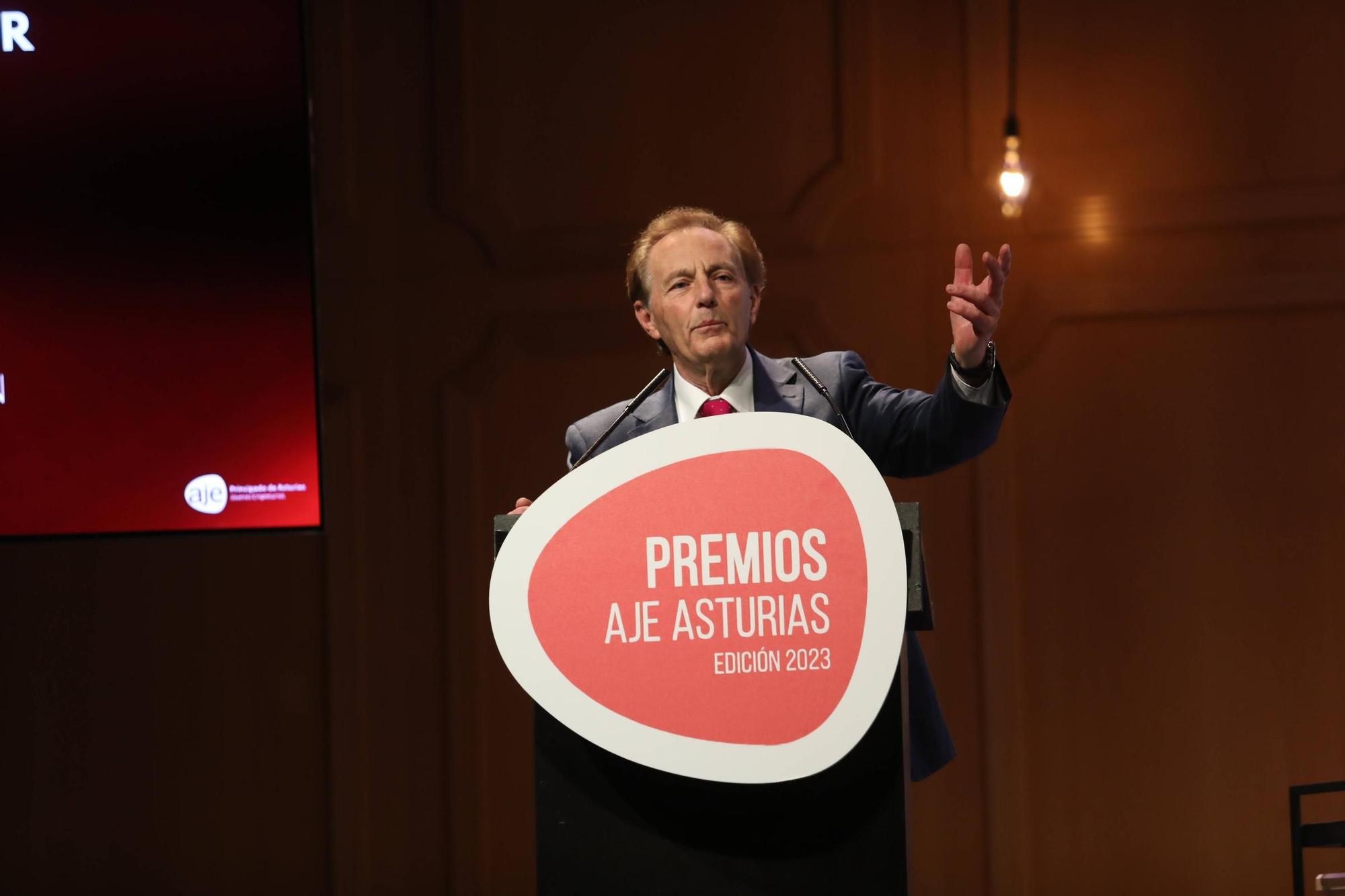 EN IMÁGENES: Así fue la entrega de premios de la Asociación Jóvenes Empresarios en el Filarmónica